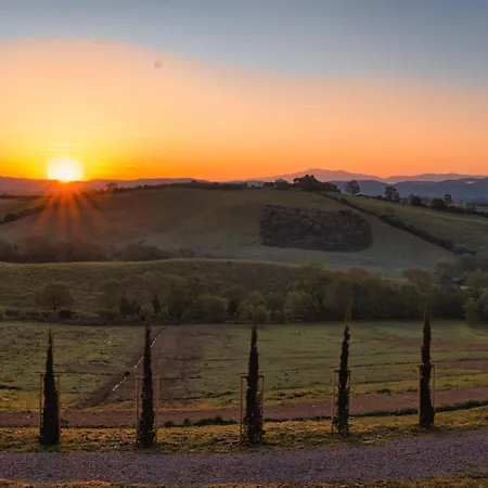 Tenuta Poggio Piero 아파트 *