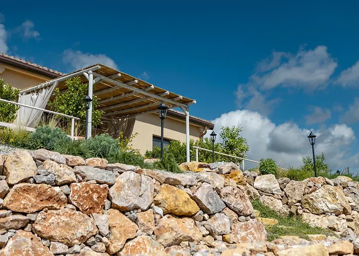 Tenuta Poggio Piero * Montemassi