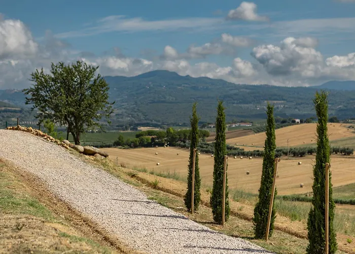 Tenuta Poggio Piero * Montemassi